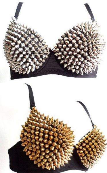 Top com Spikes